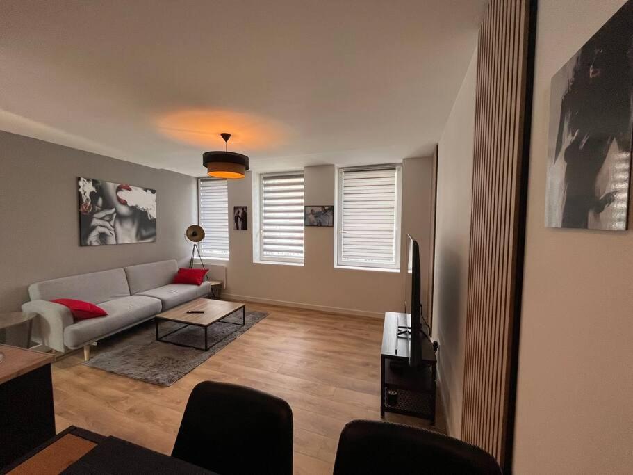 Апартаменты Voyage En Duplex En Hyper Centre Валансьен Экстерьер фото