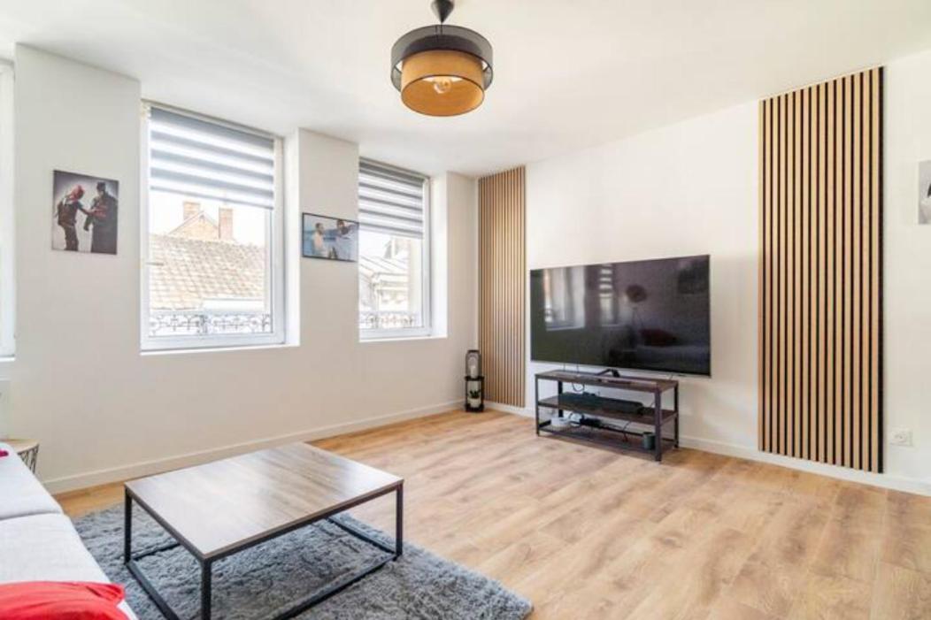 Апартаменты Voyage En Duplex En Hyper Centre Валансьен Экстерьер фото